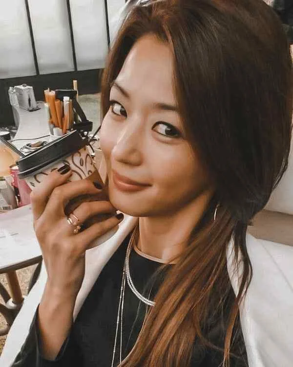 Jun Ji Hyun - jun-ji-hyun-13.webp